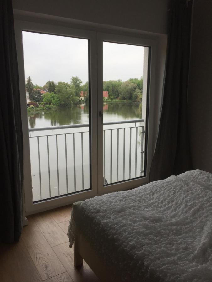 Familienfreundliche Ferienwohnung Am See ซึมเมอร์ดา ภายนอก รูปภาพ