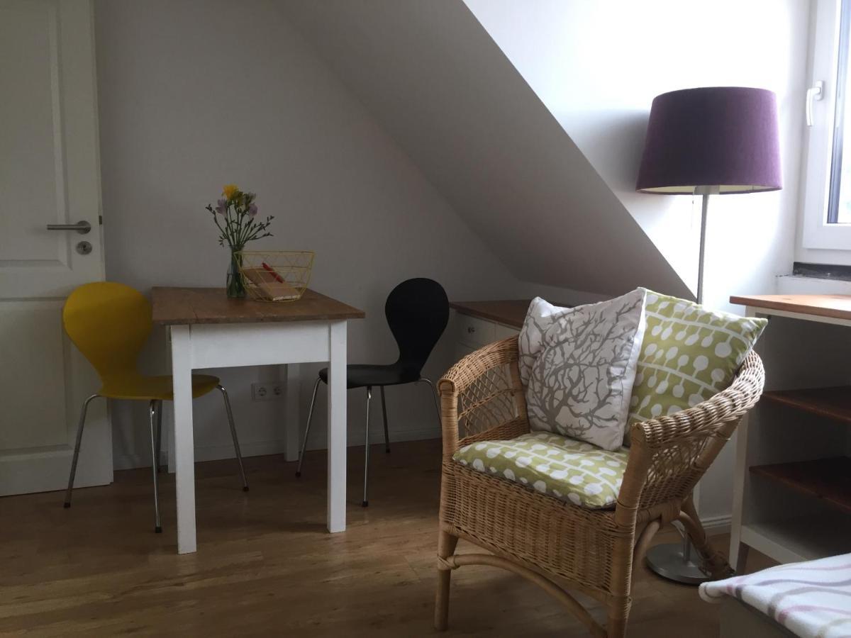 Familienfreundliche Ferienwohnung Am See ซึมเมอร์ดา ภายนอก รูปภาพ